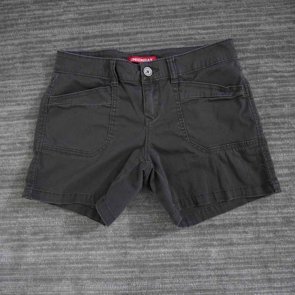 Unionbay Shorts Women Delaney Stretch Twill Gray Solid 9 Measured 31x5